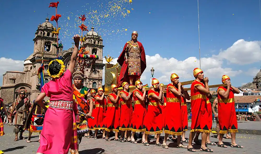 Las festividades de junio elevan el flujo de viajes interprovinciales y reactivan actividades vinculadas al turismo, comercio y servicios en distintas regiones del país. Las festividades de junio elevan el flujo de viajes interprovinciales y reactivan actividades vinculadas al turismo, comercio y servicios en distintas regiones del país.