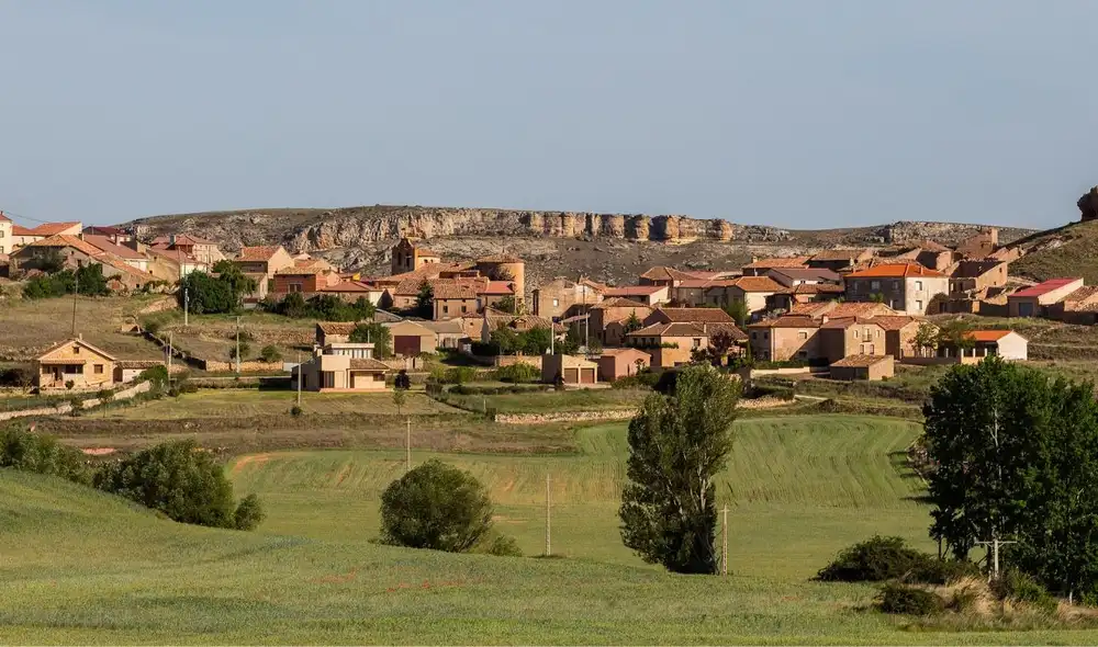 Con apenas 40 habitantes, Arenillas ofrece casa sin alquiler, trabajo estable y beneficios para atraer nuevos vecinos que quieran establecerse de forma permanente en el pueblo.