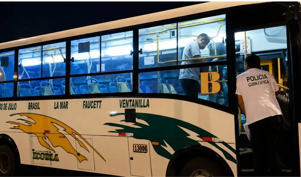 La violencia en el transporte público se intensifica en el Callao con un ataque a un bus del Consorcio Roma, donde un pasajero que fingió serlo disparó al chofer.