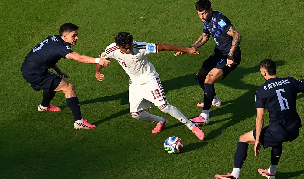 España y Uruguay se enfrentaron en el Estadio de Guadalajara. Foto: AFP España y Uruguay se enfrentaron en el Estadio de Guadalajara. Foto: AFP