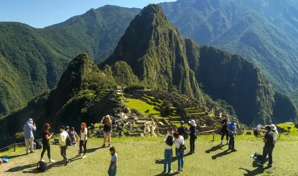 Muere turista francés en Machu Picchu a pesar de atención médica de emergencia