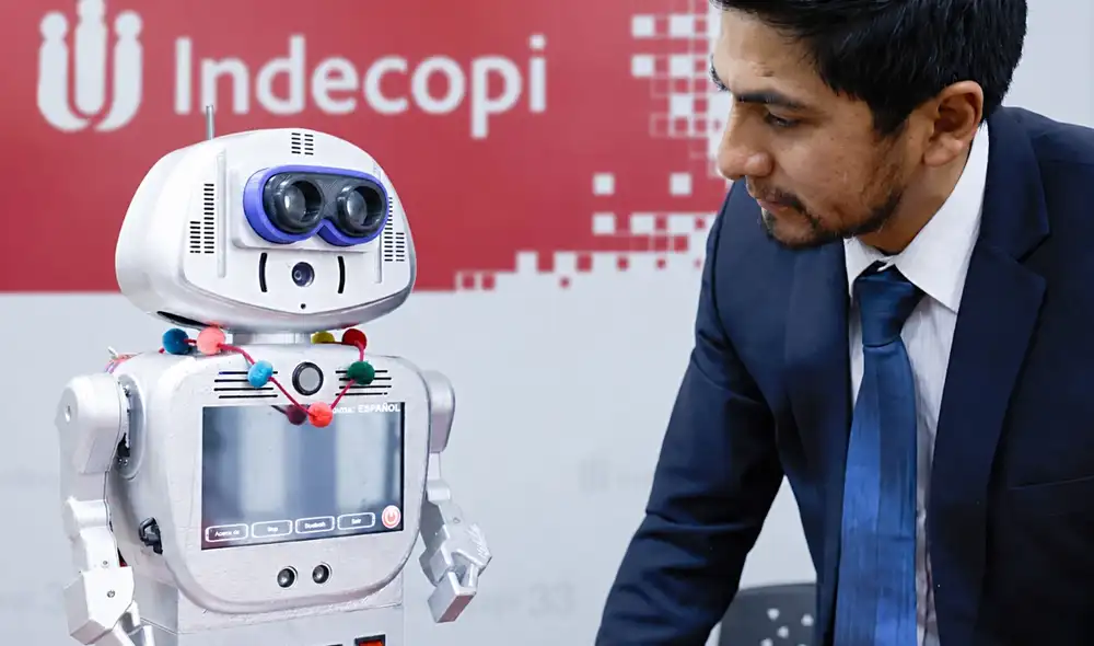 El robot KIPI ayuda a estudiantes y dicta clases en diferentes idiomas. El robot KIPI ayuda a estudiantes y dicta clases en diferentes idiomas.