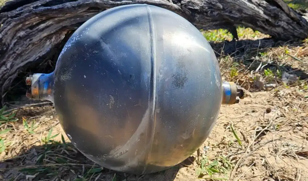 Las autoridades australianas informaron que se encontraron un total de seis objetos metálicos. Foto: Departamento de Bomberos de Queensland