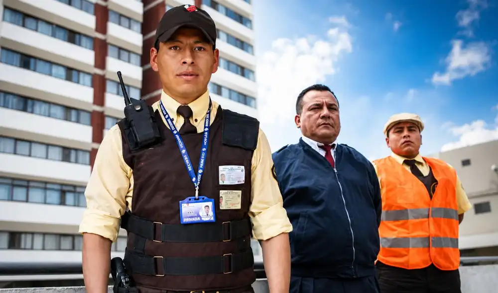Los trabajadores que permanezcan de pie más de tres horas continuas tendrán derecho a descansar sentados, según la nueva Ley N.º 32721 en Perú, publicada el 8 de julio. Los trabajadores que permanezcan de pie más de tres horas continuas tendrán derecho a descansar sentados, según la nueva Ley N.º 32721 en Perú, publicada el 8 de julio.