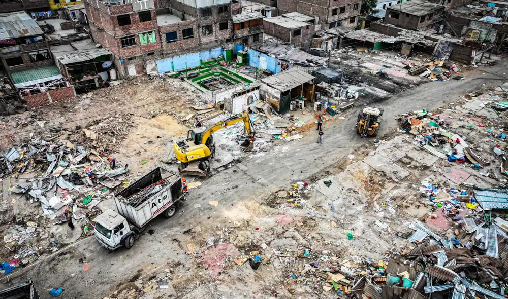 Liberación de vías permitirá ejecutar obra que conectará Ate y SJL Liberación de vías permitirá ejecutar obra que conectará Ate y SJL