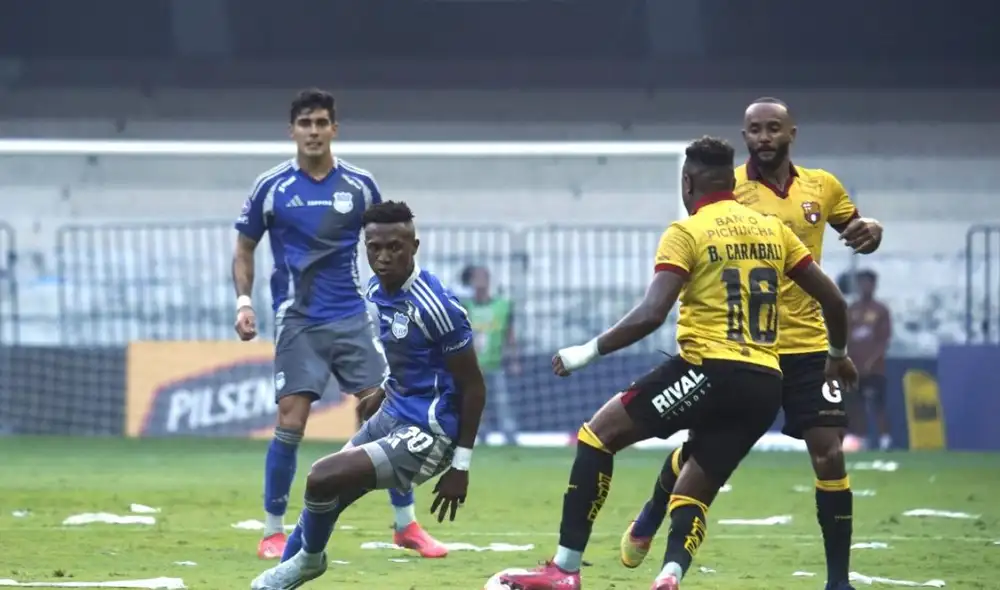 Barcelona SC y Emelec se enfrentarán este domingo en el clásico del Astillero, un duelo crucial por la fecha 18 de la LigaPro de Ecuador a las 6:10 p. m.
