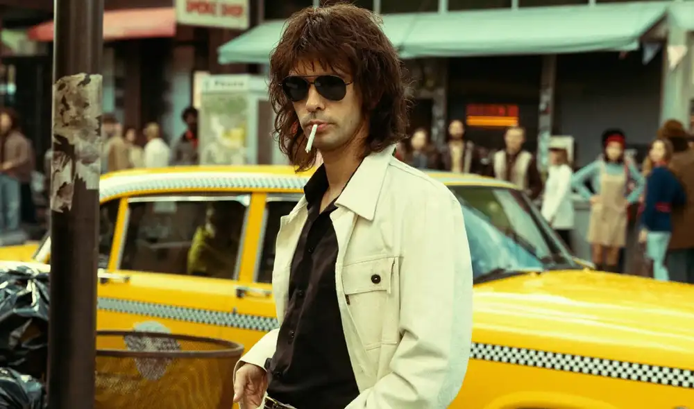 Al actor británico Ben Whishaw se le ha criticado mucho por este rol de Eduard Limónov. Lo cierto es que Whishaw dejó su marca en la película.