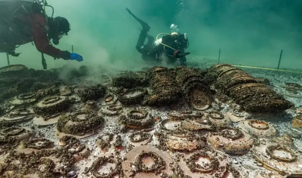 Un barco de la época romana se hundió en el lago Neuchâtel. Foto: Octopus Foundation Un barco de la época romana se hundió en el lago Neuchâtel. Foto: Octopus Foundation