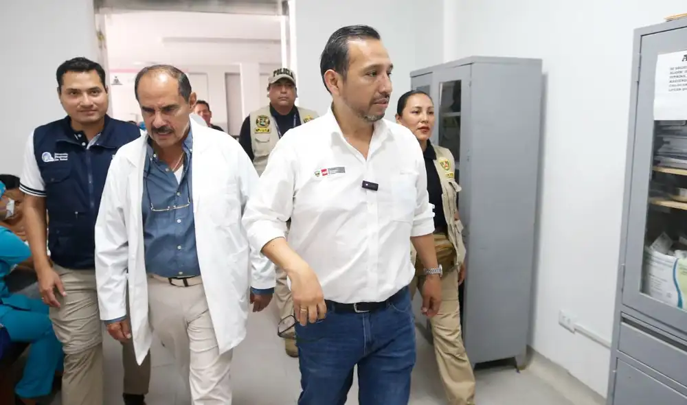 Ministro de Salud visitó Hospital Santa Rosa en Piura | Composición: LR.