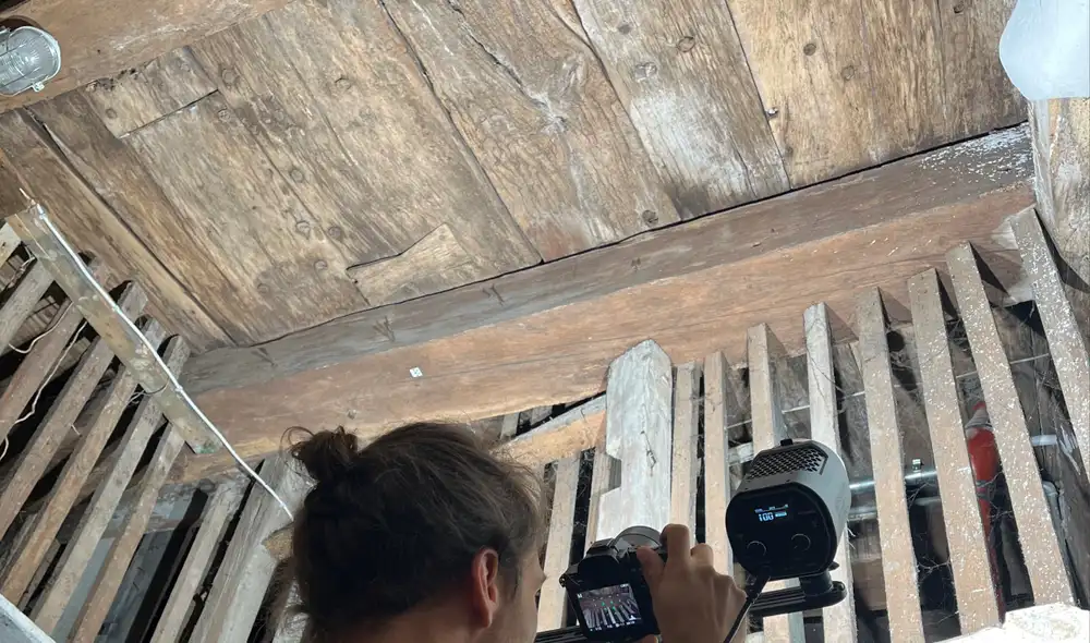 Un barco medieval fue reutilizado como techo. Foto: Landesamt für Denkmalpflege Un barco medieval fue reutilizado como techo. Foto: Landesamt für Denkmalpflege