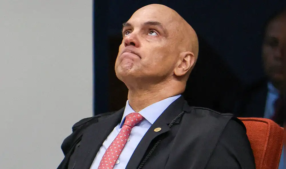 La investigación sobre Vorcaro reveló mensajes entre él y Moraes. Foto: AFP.