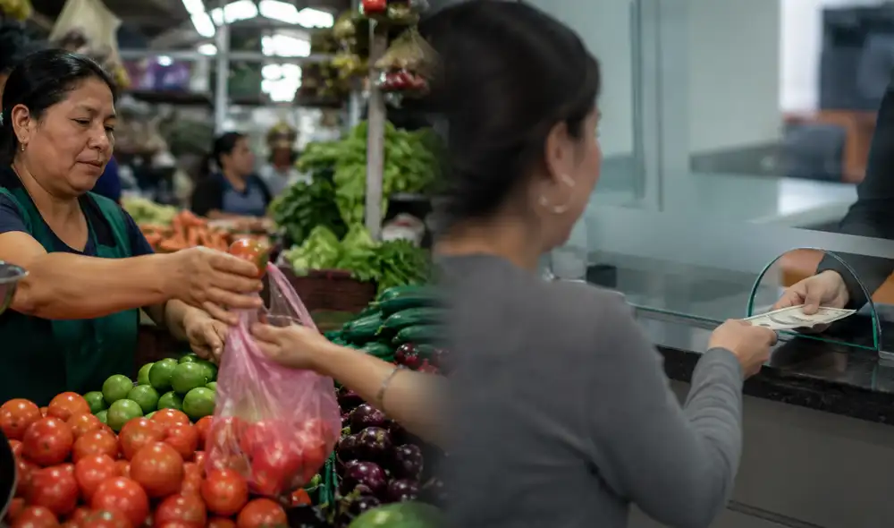 El BCRP fija los topes de interés para consumo y mypes; el límite en moneda nacional para el último periodo es de 114,13% anual.