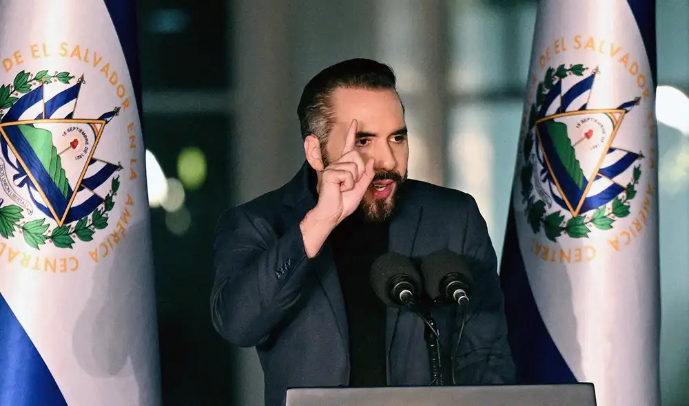 El mandatario reafirmó que los 618 millones de dólares en reservas de Bitcoin permanecen protegidos. Foto: AFP. El mandatario reafirmó que los 618 millones de dólares en reservas de Bitcoin permanecen protegidos. Foto: AFP.