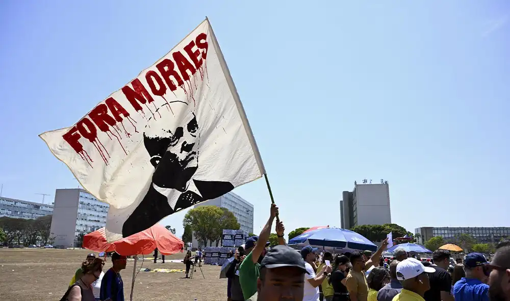 El Supremo de Brasil analiza si abrir una investigación contra Alexandre de Moraes por sus presuntos vínculos con Daniel Vorcaro El Supremo de Brasil analiza si abrir una investigación contra Alexandre de Moraes por sus presuntos vínculos con Daniel Vorcaro