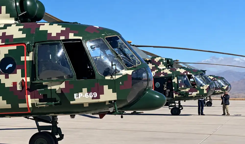 En espera. Los tres helicópteros continúan en las instalaciones del CEMAE porque todavía no reciben la aprobación. Foto: Ejército peruano