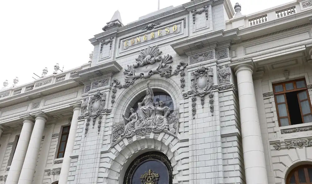 Comisión de Constitución no debatirá este martes pedido de facultades Comisión de Constitución no debatirá este martes pedido de facultades