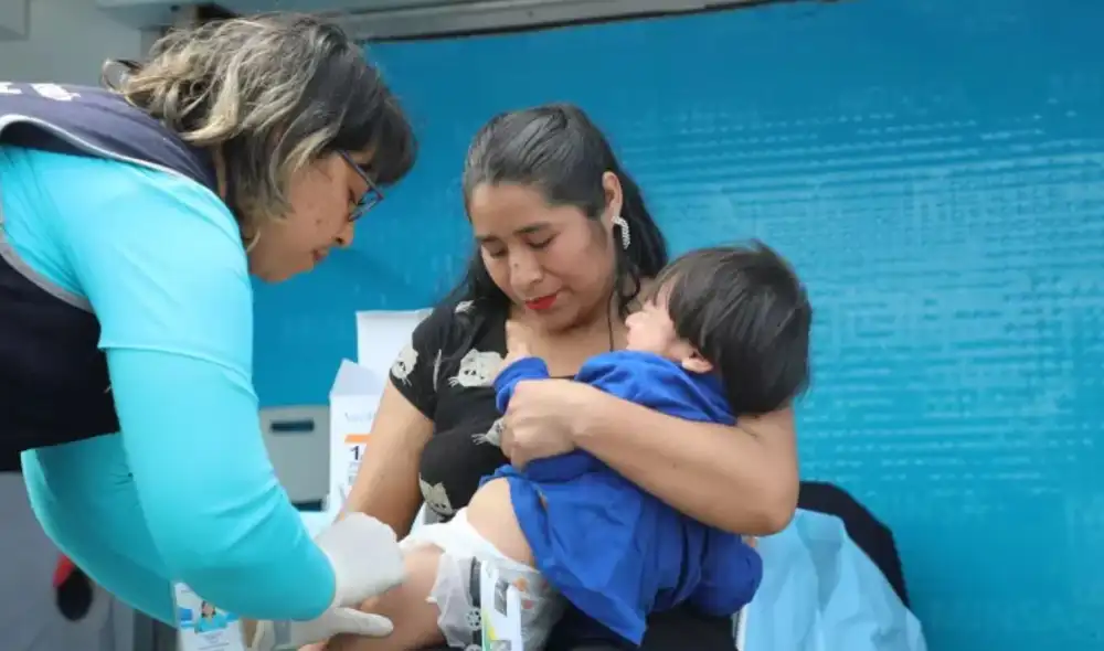 Las coberturas de vacunas en Perú se encuentran por debajo del 65%, con cifras alarmantes en dosis de refuerzo, según reportes del Repositorio Único Nacional de Información en Salud. Las coberturas de vacunas en Perú se encuentran por debajo del 65%, con cifras alarmantes en dosis de refuerzo, según reportes del Repositorio Único Nacional de Información en Salud.