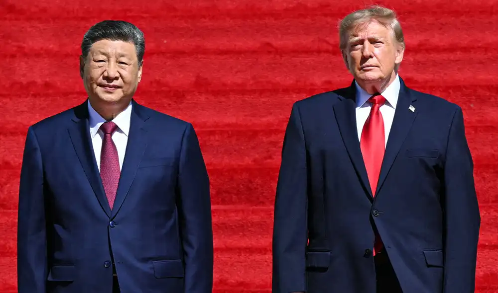Estados Unidos y China establecieron un canal bilateral para abordar incidentes de inteligencia artificial, conocido como "superinteligencia". Esta medida busca dialogar sobre riesgos y oportunidades en la tecnología. Estados Unidos y China establecieron un canal bilateral para abordar incidentes de inteligencia artificial, conocido como "superinteligencia". Esta medida busca dialogar sobre riesgos y oportunidades en la tecnología.