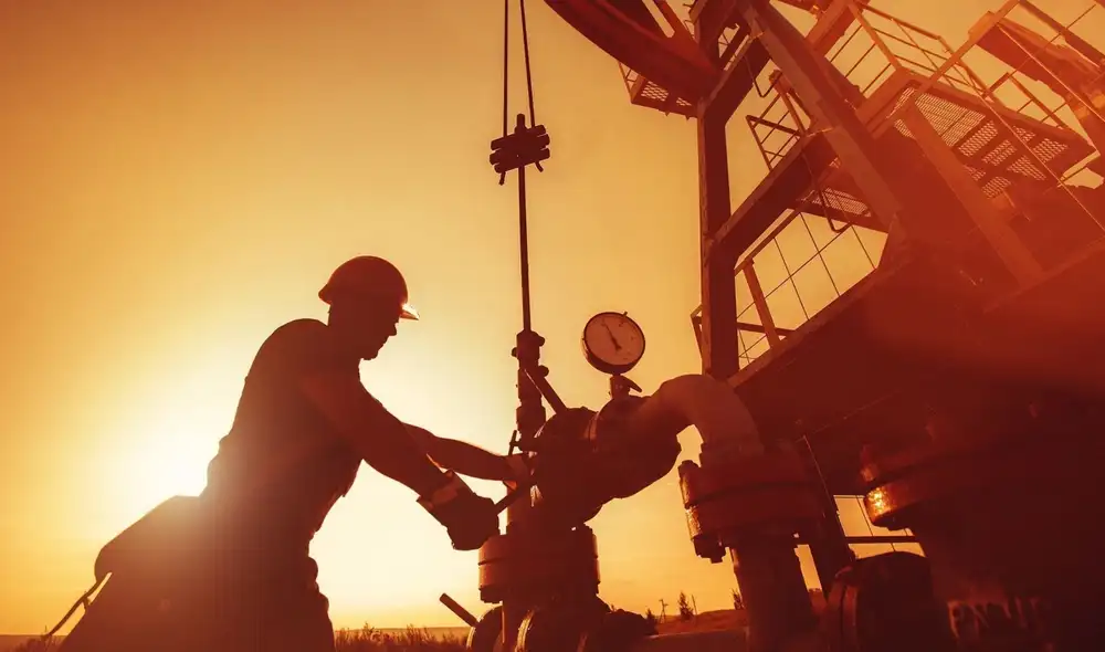La producción de petróleo en Perú cayó un 6,9% en septiembre de 2026, con un promedio de 39.440 barriles diarios, según Perupetro y la Sociedad Peruana de Hidrocarburos. La producción de petróleo en Perú cayó un 6,9% en septiembre de 2026, con un promedio de 39.440 barriles diarios, según Perupetro y la Sociedad Peruana de Hidrocarburos.