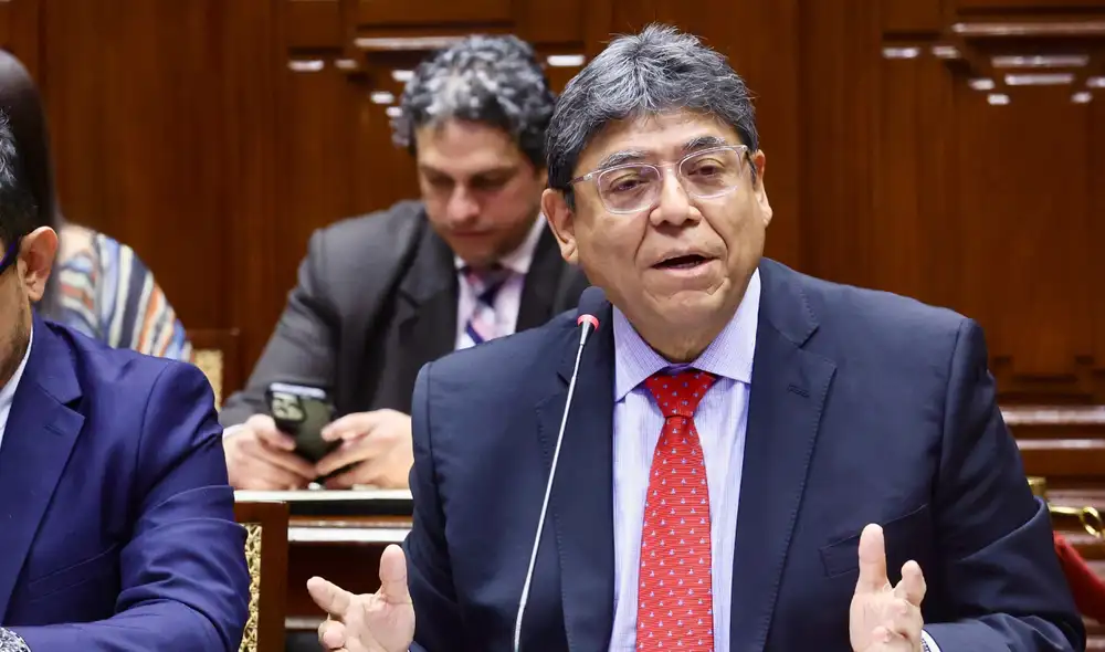 El titular del MEF añadió que, de acuerdo con los cálculos de la cartera, junio habría sido el peor mes del año en términos de actividad.