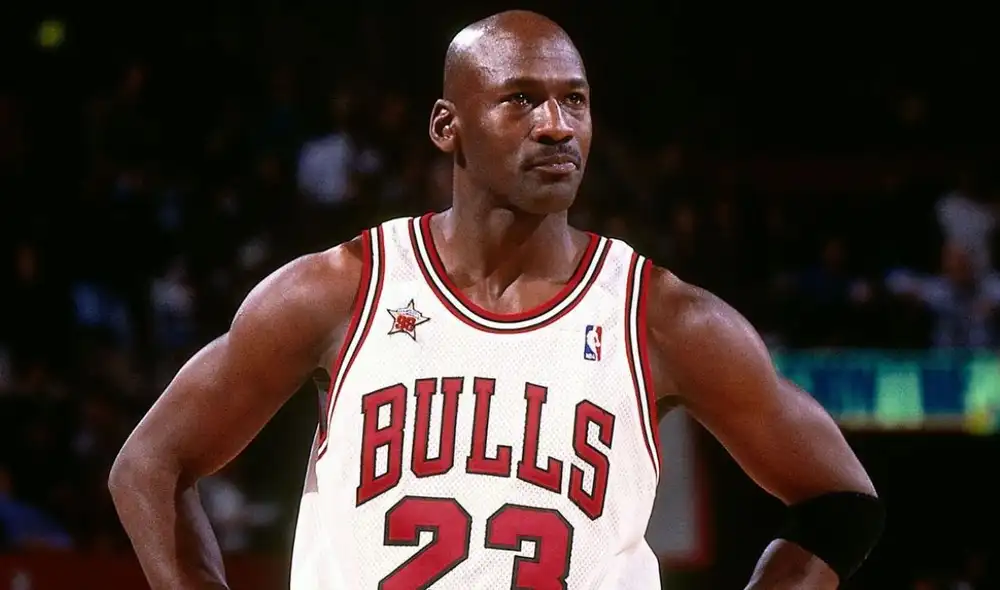 Michael Jordan realiza una donación histórica de 10 millones de dólares a la Universidad de Carolina del Norte, destinada a la Escuela de Trabajo Social.