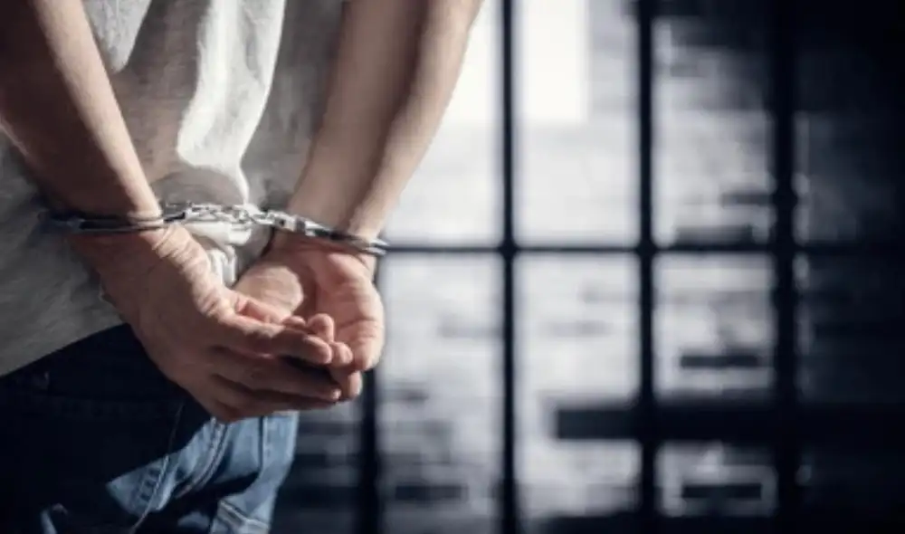 Junior Rodríguez, principal sospechoso, fue detenido en flagrancia y se le ha autorizado una detención preliminar de siete días para garantizar el desarrollo de la investigación. Junior Rodríguez, principal sospechoso, fue detenido en flagrancia y se le ha autorizado una detención preliminar de siete días para garantizar el desarrollo de la investigación.