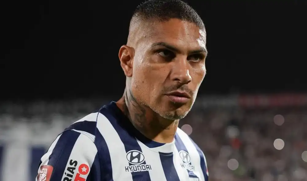 Paolo Guerrero estaría involucrado en polémica de diplomas para entrenadores: Foto: Liga 1 Paolo Guerrero estaría involucrado en polémica de diplomas para entrenadores: Foto: Liga 1