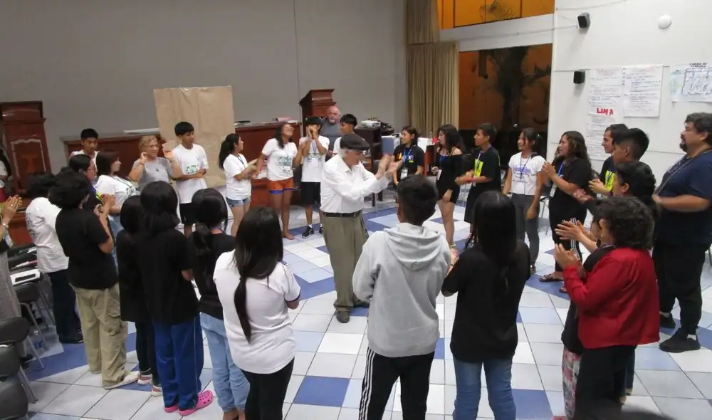 Niñas, niños y adolescentes trabajadores de diversas regiones del país se congregan en Tarapoto para el Pleno Nacional del Movimiento de Adolescentes y Niños Trabajadores Hijos de Obreros Cristianos (MANTHOC).