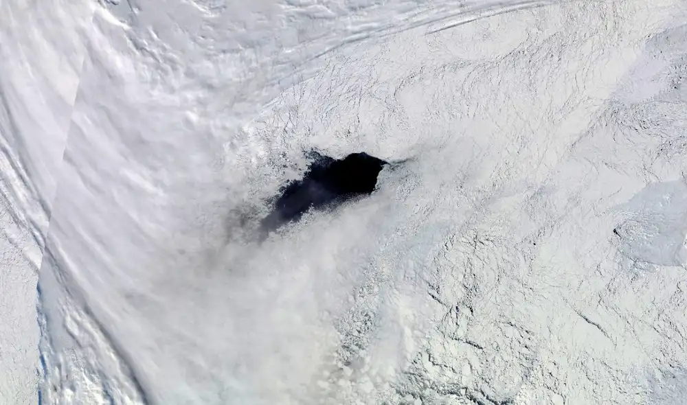 El calentamiento de los océanos habrían destruido más de 89.000 kilómetros cuadrados de hielo marino en la Antártida. Foto: NASA El calentamiento de los océanos habrían destruido más de 89.000 kilómetros cuadrados de hielo marino en la Antártida. Foto: NASA