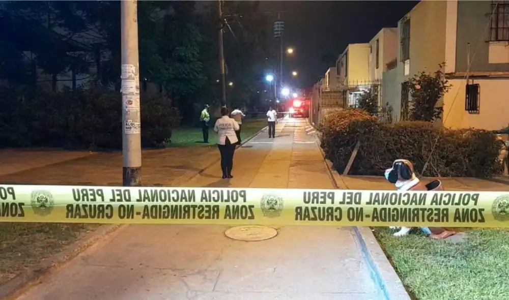 Un adolescente de 15 años fue baleado tras un partido de fútbol en el Callao. El ataque ocurrió en Santa Marina Norte, cuando dos sujetos encapuchados dispararon contra él. Un adolescente de 15 años fue baleado tras un partido de fútbol en el Callao. El ataque ocurrió en Santa Marina Norte, cuando dos sujetos encapuchados dispararon contra él.