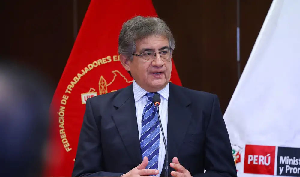 El titular de la cartera de Trabajo cuestionó que se anuncien feriados antes de conocer la evolución médica del pontífice. El titular de la cartera de Trabajo cuestionó que se anuncien feriados antes de conocer la evolución médica del pontífice.