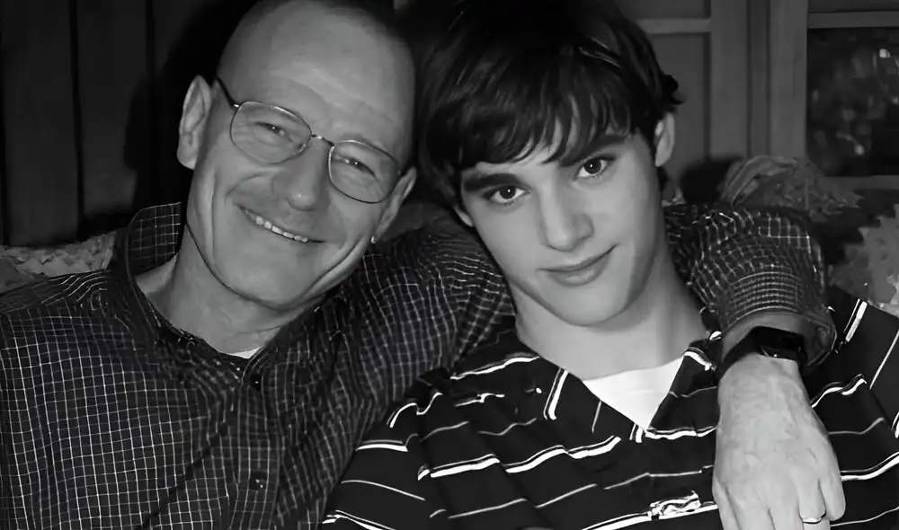 Bryan Cranston le dedicó emotiva despedida a RJ Mitte.