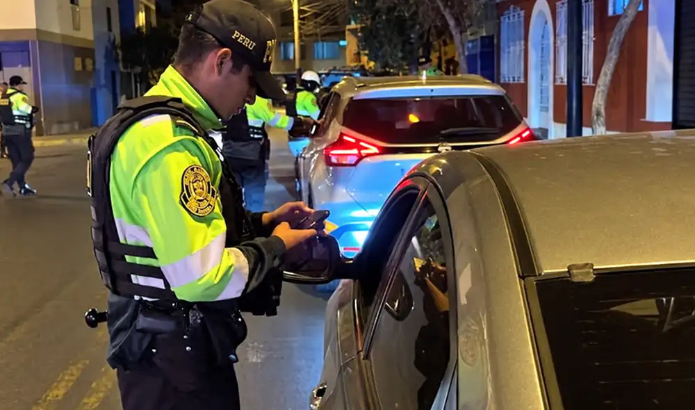 Policía fue condenado por recibir dinero para omitir funciones Policía fue condenado por recibir dinero para omitir funciones