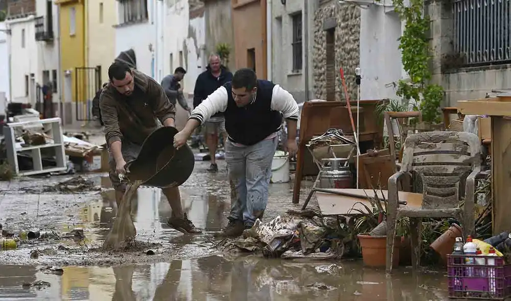 Las inundaciones provocadas por la dana Adam llevaron al confinamiento de 145 municipios en Valencia y Alicante Las inundaciones provocadas por la dana Adam llevaron al confinamiento de 145 municipios en Valencia y Alicante