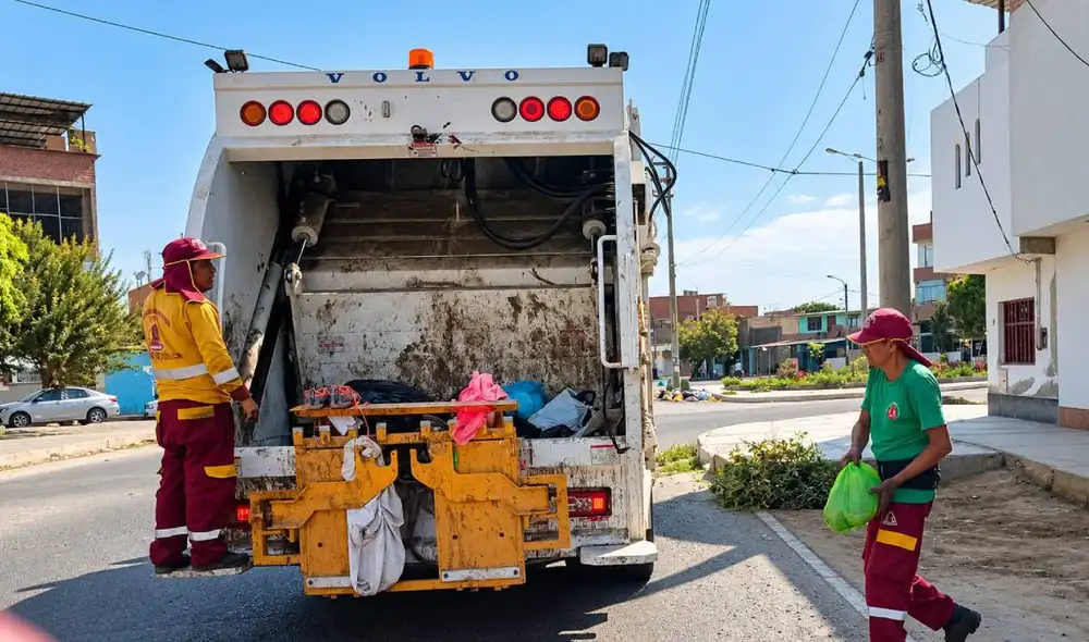 Las compactadoras adquiridas por la Municipalidad Provincial del Santa permiten atender mejor las necesidades de los vecinos. Foto: difusion. Las compactadoras adquiridas por la Municipalidad Provincial del Santa permiten atender mejor las necesidades de los vecinos. Foto: difusion.