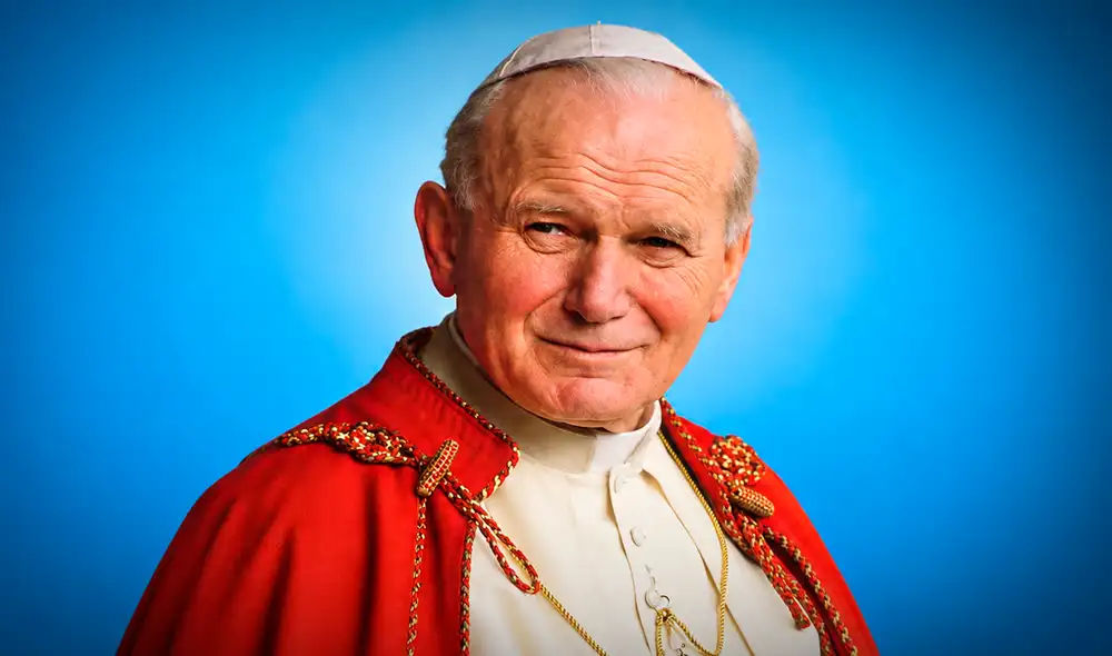 Juan Pablo II destacó en 'Familiaris consortio' la importancia de la familia en el desarrollo social, afirmando que "el futuro de la humanidad se fragua en la familia". Juan Pablo II destacó en 'Familiaris consortio' la importancia de la familia en el desarrollo social, afirmando que "el futuro de la humanidad se fragua en la familia".