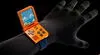 Lanzan 'reloj gamer' que se transforma en consola y que permite jugar videojuegos retro