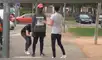 YouTube: dejan sin pantalón a transeúntes, pero recibieron dolorosa lección [VIDEO]