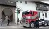El camión que representa a Optimus Prime y otras unidades fueron vistas por el centro de Cusco. Foto: La República