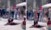En todo momento, el pequeño animal demostró su habilitad y equilibrio en las acrobacias que hizo con su dueño. Foto: captura de Facebook