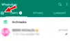 Solo la versión de WhatsApp para Android tiene el ícono de cámara debajo del nombre. Foto: composición LR