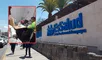 Trabajadores de EsSalud son sorprendidos bebiendo alcohol dentro de sede en Arequipa