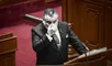 Gustavo Adrianzén sustentando una interpelación en el Pleno del Congreso.
