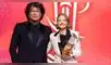 El director Bong Joon-ho entrega galardón a Jodie Foster.