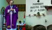 El sacerdote Marco Antonio Agüero Vidal fue detenido en San Borja por presuntos tocamientos indebidos durante confesiones, tras protestas de feligreses en su parroquia.