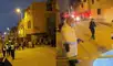 Un menor de 13 años murió y otro resultó herido en un ataque a balazos en San Juan de Miraflores. La Policía investiga un posible enfrentamiento entre barristas.