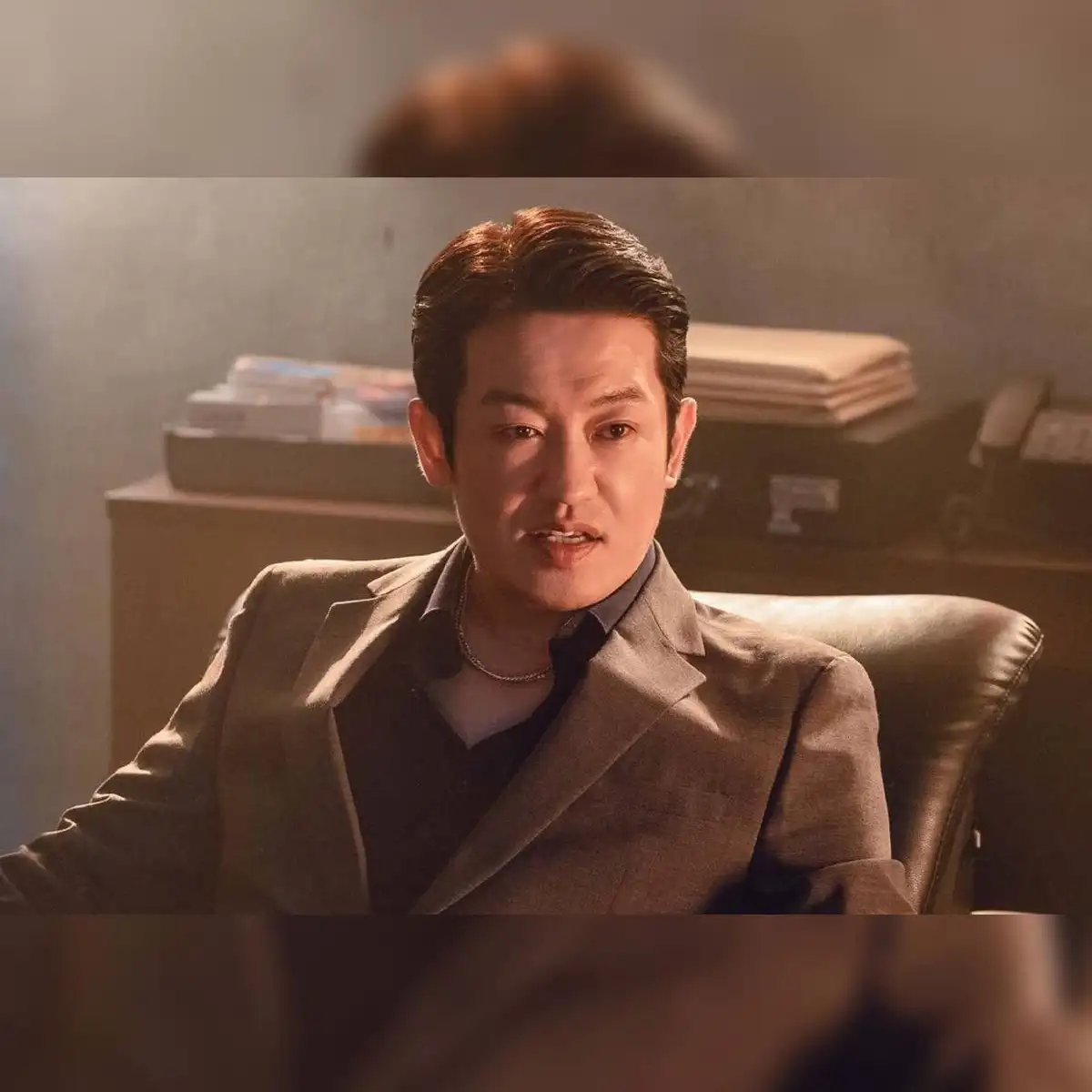 Heo Sung Tae como Baek Sang Kil en 'Acaramelados' de Netflix