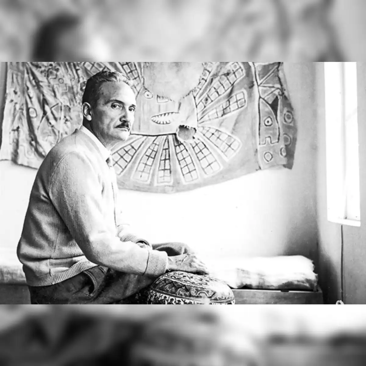 Luis Fernando Cueto: “Para escribir la novela, conseguí los audios de las conferencias de Arguedas. Yo me preguntaba cómo una persona tan alegre y graciosa pudiera tener ideas suicidas”. Imagen: Difusión.