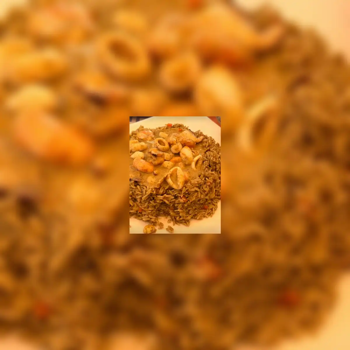 Taehyung de BTS prueba el arroz con mariscos a un día de su primer concierto en Perú