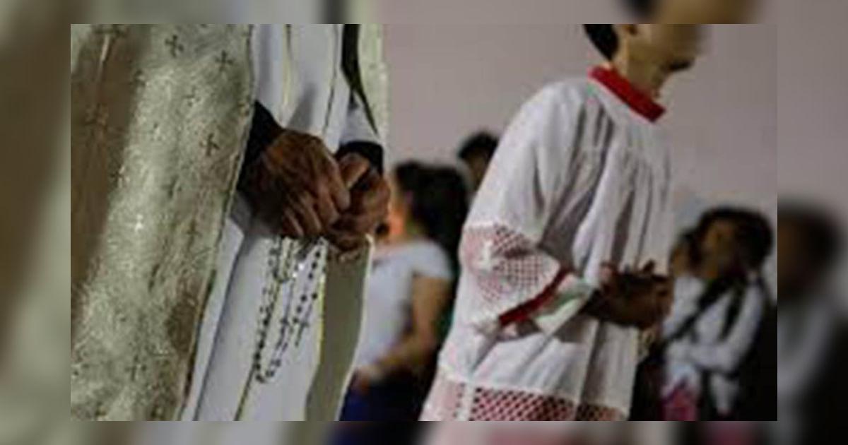 Facebook: Escándalo por confesión de abuso sexual de sacerdote en ...